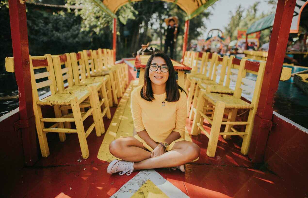 Jak dopasować okulary do kształtu twarzy? Sprawdź 5 najważniejszych zasad